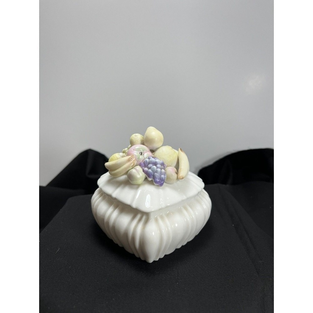 Japan Porcelain trinket dish. Scalloped heart shape with‎ fruit on lid. Sm ding